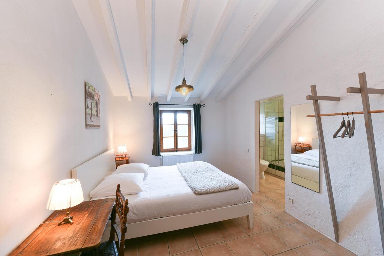 Auberge La Plaine Chabrillan Bagian luar foto