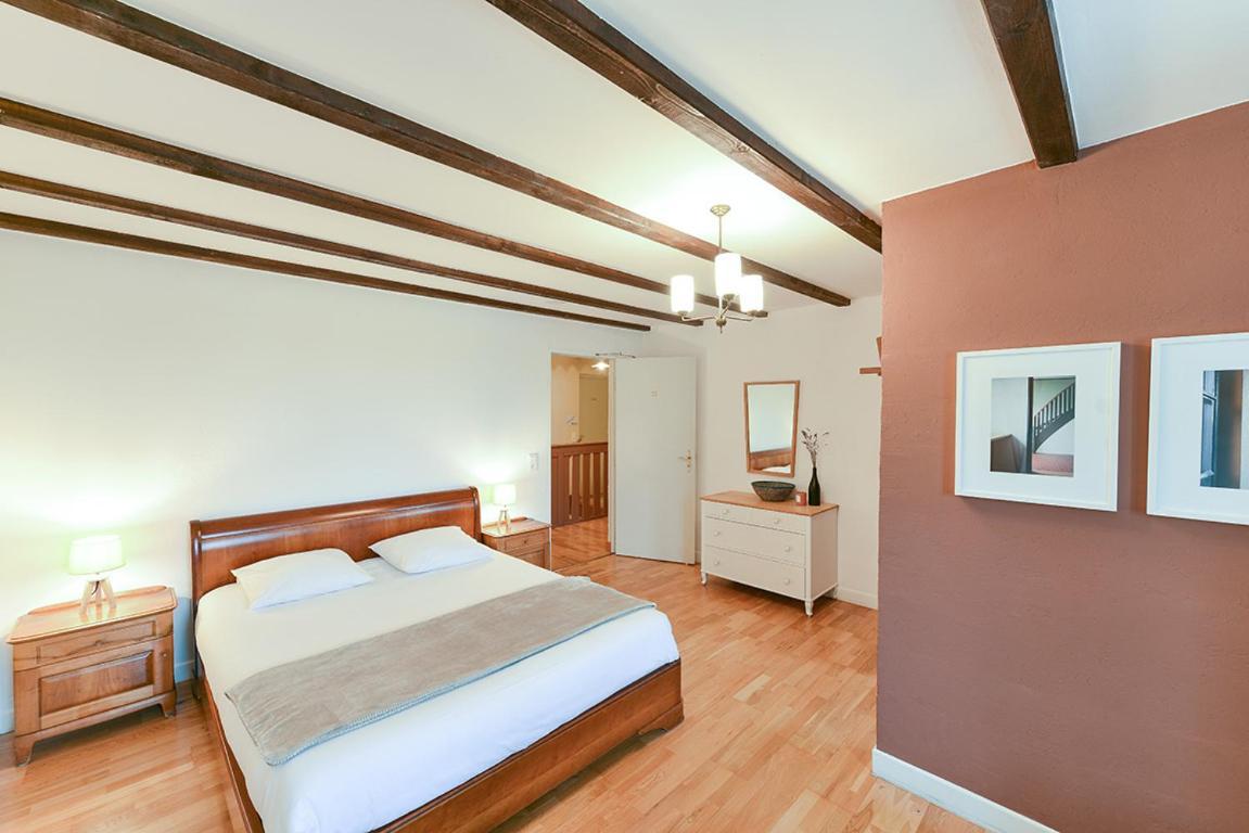 Auberge La Plaine Chabrillan Bagian luar foto