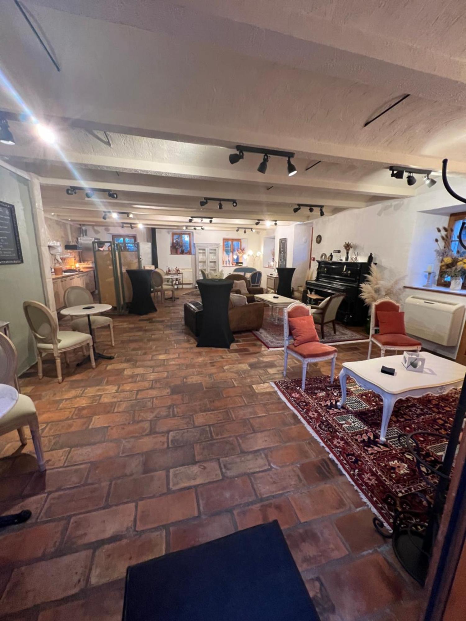 Auberge La Plaine Chabrillan Bagian luar foto